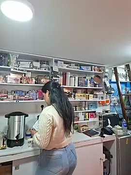 Snapshot of Sophie-hatter chatting on 8, 7, 2026 Sophie-hatter online show from 8, 7, 2026