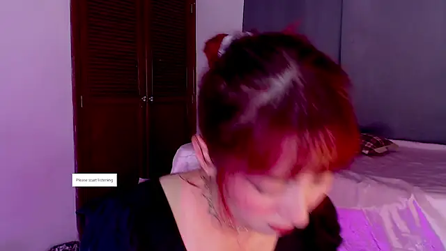 lanaturner  online show from 10, 11, 2025