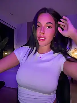 Snapshot of Lizhush_ chatting on 16, 2, 2025 Lizhush  online show from 16, 2, 2025