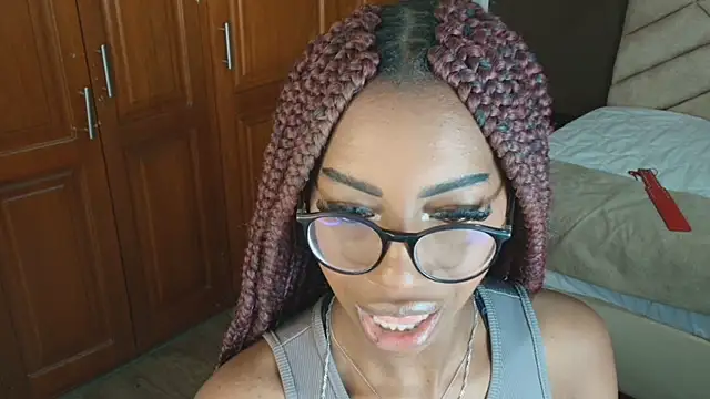 Snapshot of Raquel_jones chatting on 26, 1, 2025 Raquel jones online show from 26, 1, 2025