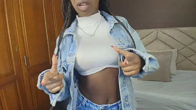 Snapshot of Raquel_jones chatting on 15, 10, 2025 Raquel jones online show from 15, 10, 2025