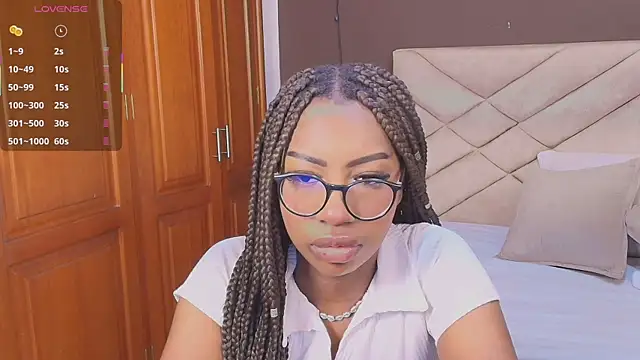 Raquel jones online show from 9, 11, 2025