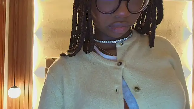 Snapshot of Raquel_jones chatting on 30, 6, 2026 Raquel jones online show from 30, 6, 2026