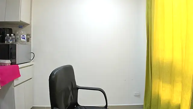 Snapshot of Adele_johnsonn1 chatting on 16, 1, 2025 Adele johnsonn1 online show from 16, 1, 2025