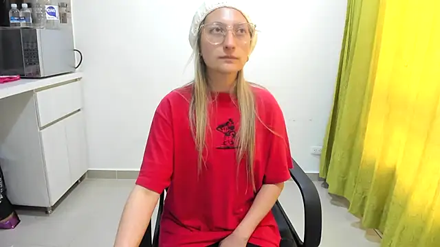 Snapshot of Adele_johnsonn1 chatting on 21, 1, 2025 Adele johnsonn1 online show from 21, 1, 2025