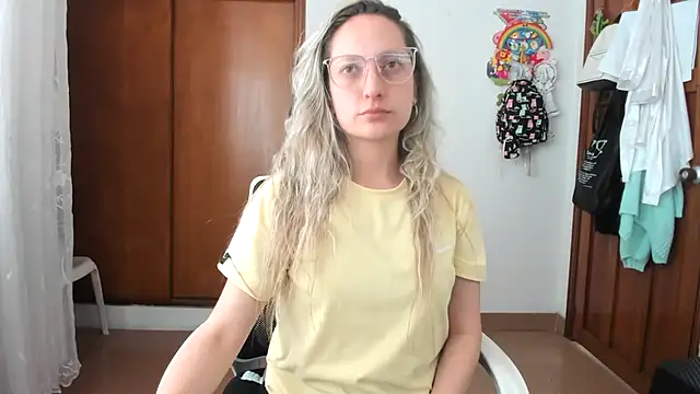 Snapshot of Adele_johnsonn1 chatting on 14, 10, 2025 Adele johnsonn1 online show from 14, 10, 2025