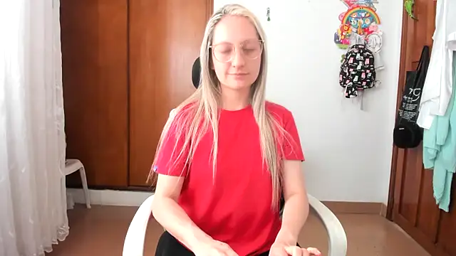 Snapshot of Adele_johnsonn1 chatting on 3, 11, 2025 Adele johnsonn1 online show from 3, 11, 2025