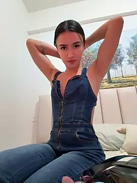 Snapshot of SaraWilliamss_ chatting on 25, 12, 2024 SaraWilliamss online show from 25, 12, 2024