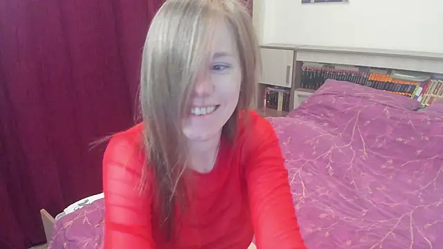 Snapshot of LianaMiller88 chatting on 6, 4, 2026 LianaMiller88 online show from 6, 4, 2026