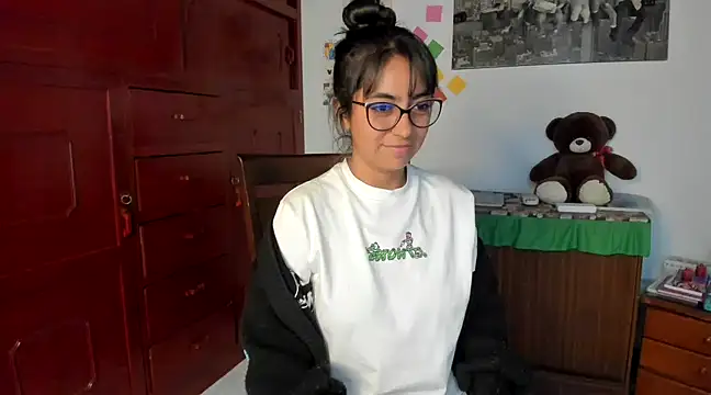 Snapshot of Isabellaa22_1 chatting on 3, 12, 2024 Isabellaa22 1 online show from 3, 12, 2024