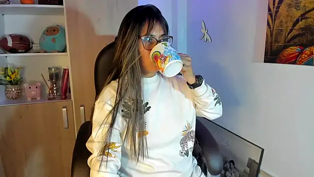 Snapshot of Isabellaa22_1 chatting on 18, 9, 2025 Isabellaa22 1 online show from 18, 9, 2025