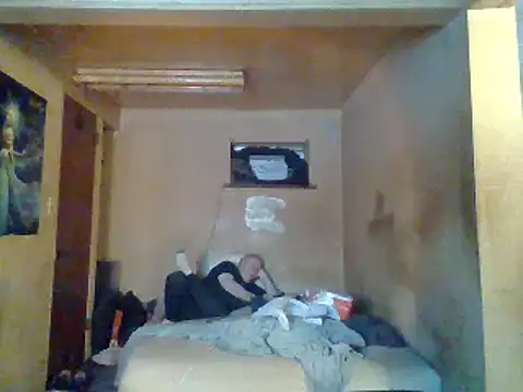 Nightshade7712 online show from 11, 2, 2025