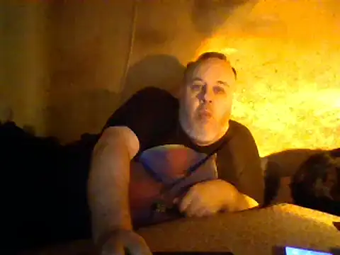 Nightshade7712 online show from 6, 3, 2025