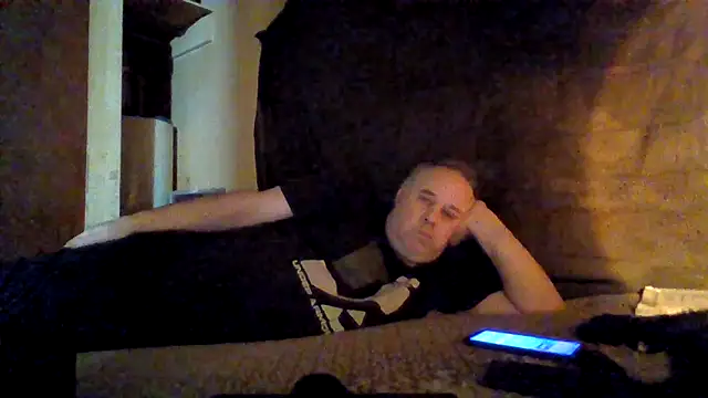 Nightshade7712 online show from 7, 10, 2025