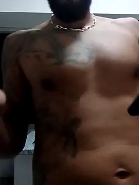 Snapshot of Gigolo_profissional chatting on 26, 9, 2025 Gigolo profissional online show from 26, 9, 2025