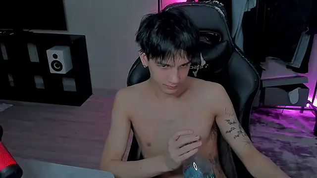 Snapshot of MarkBrowniii chatting on 23, 2, 2025 MarkBrowniii online show from 23, 2, 2025