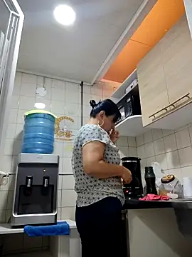 Natasha milf   online show from 9, 10, 2025