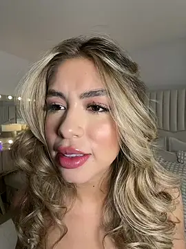 laura 02 online show from 8, 5, 2026