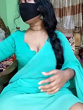 Idhika Paul online show from 13, 3, 2025