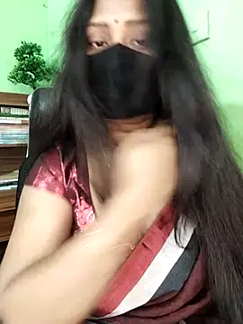 Idhika Paul online show from 29, 11, 2025