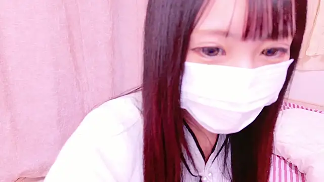 Snapshot of tsumugi_h chatting on 5, 1, 2025 tsumugi h online show from 5, 1, 2025