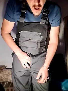 Snapshot of prcalek19 chatting on 13, 10, 2025 prcalek19 online show from 13, 10, 2025