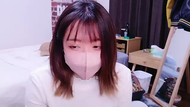 Snapshot of ayu_yu_xo chatting on 13, 3, 2025 ayu yu xo online show from 13, 3, 2025