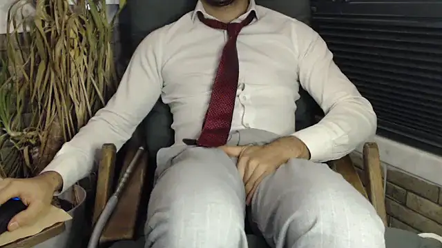 Snapshot of Naughtb0y chatting on 21, 2, 2025 Naughtb0y online show from 21, 2, 2025