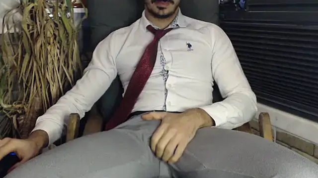 Snapshot of Naughtb0y chatting on 23, 2, 2025 Naughtb0y online show from 23, 2, 2025