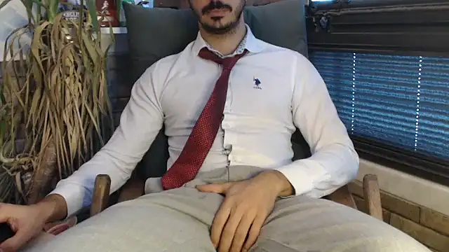 Snapshot of Naughtb0y chatting on 26, 2, 2025 Naughtb0y online show from 26, 2, 2025