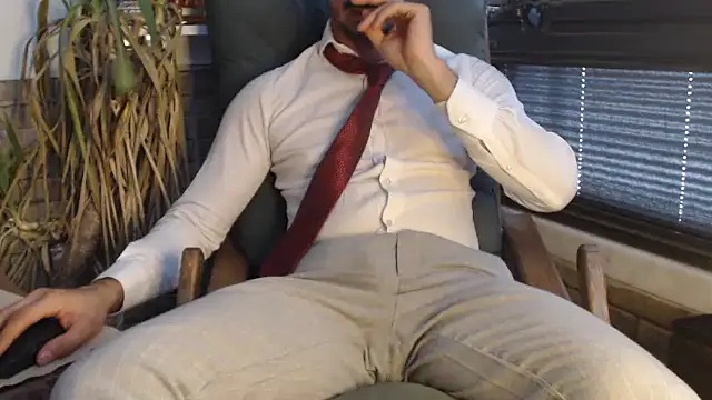 Snapshot of Naughtb0y chatting on 19, 3, 2025 Naughtb0y online show from 19, 3, 2025