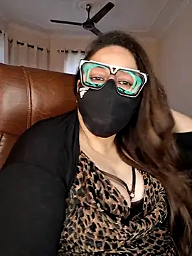 Snapshot of SEXY-Sardarni chatting on 21, 6, 2026 SEXY-Sardarni online show from 21, 6, 2026