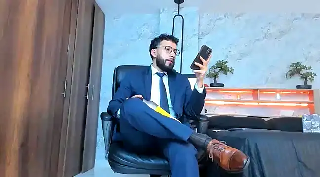 bruno woods online show from 4, 3, 2025