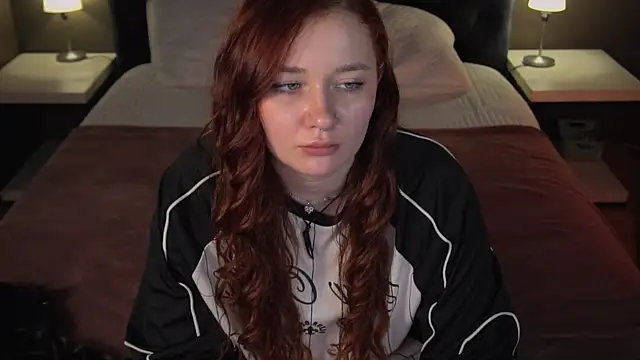 carolina elf online show from 28, 2, 2025