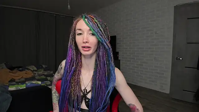 Roxy Silver online show from 12, 1, 2025