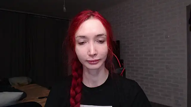 Snapshot of Roxy_Silver chatting on 19, 6, 2026 Roxy Silver online show from 19, 6, 2026