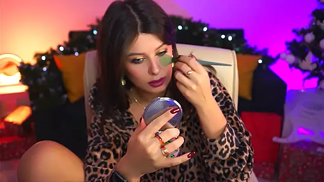 Snapshot of NicoleMun chatting on 10, 1, 2025 NicoleMun online show from 10, 1, 2025