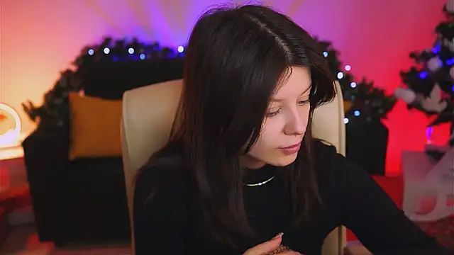 Snapshot of NicoleMun chatting on 19, 1, 2025 NicoleMun online show from 19, 1, 2025