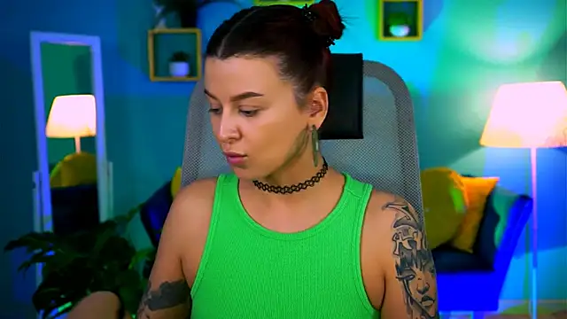 NicoleMun online show from 27, 2, 2026