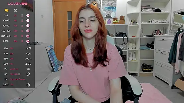 Snapshot of broosnica1 chatting on 2, 7, 2026 broosnica1 online show from 2, 7, 2026