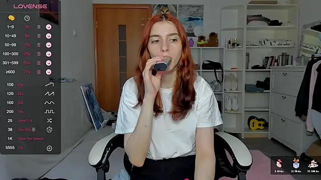 Snapshot of broosnica1 chatting on 4, 7, 2026 broosnica1 online show from 4, 7, 2026