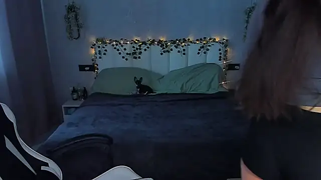 little m0use online show from 11, 6, 2026