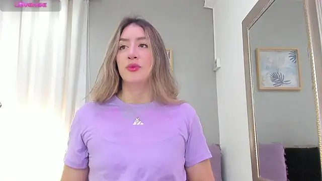  AlejaCruz  online show from 28, 3, 2026