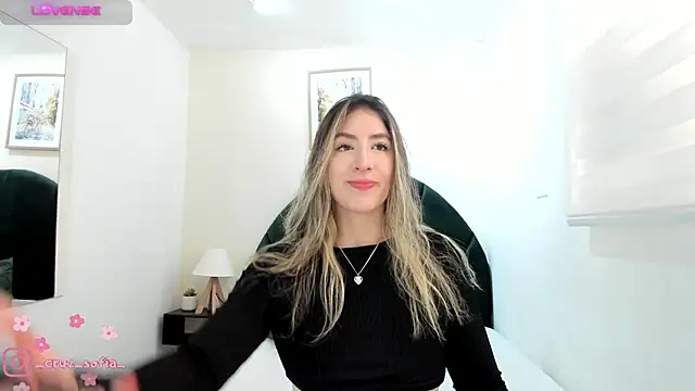  AlejaCruz  online show from 2, 5, 2026