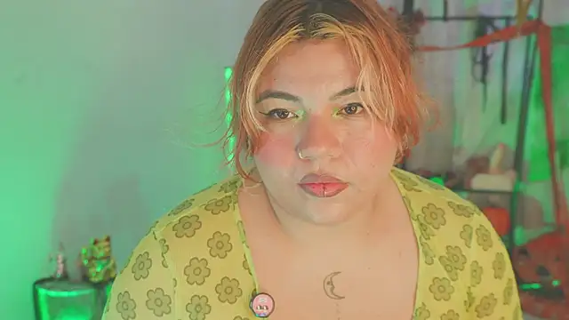 Snapshot of Samanta_cutee chatting on 11, 11, 2025 Samanta cutee online show from 11, 11, 2025