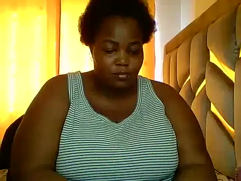 Snapshot of KINKYGIRL30 chatting on 23, 12, 2024 KINKYGIRL30 online show from 23, 12, 2024