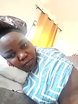 Snapshot of KINKYGIRL30 chatting on 14, 2, 2025 KINKYGIRL30 online show from 14, 2, 2025