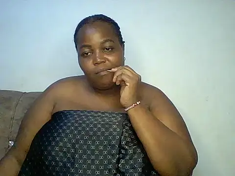 Snapshot of KINKYGIRL30 chatting on 24, 2, 2025 KINKYGIRL30 online show from 24, 2, 2025
