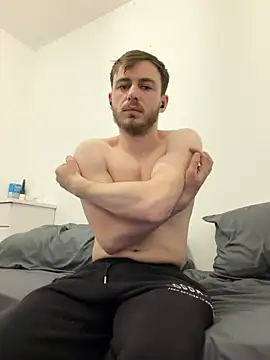 Julian128 online show from 31, 3, 2026