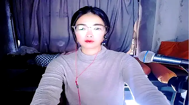 Floor oo online show from 13, 2, 2025